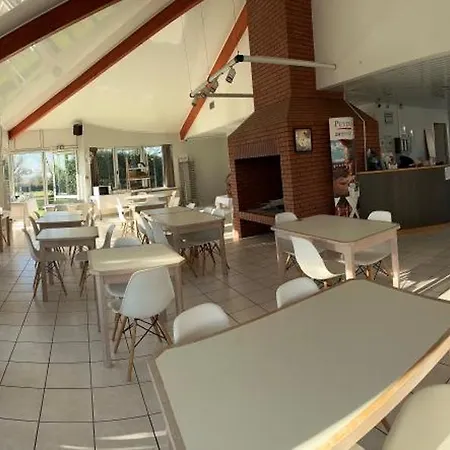 Hotel La Petite *