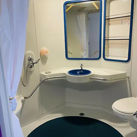 La Petite *